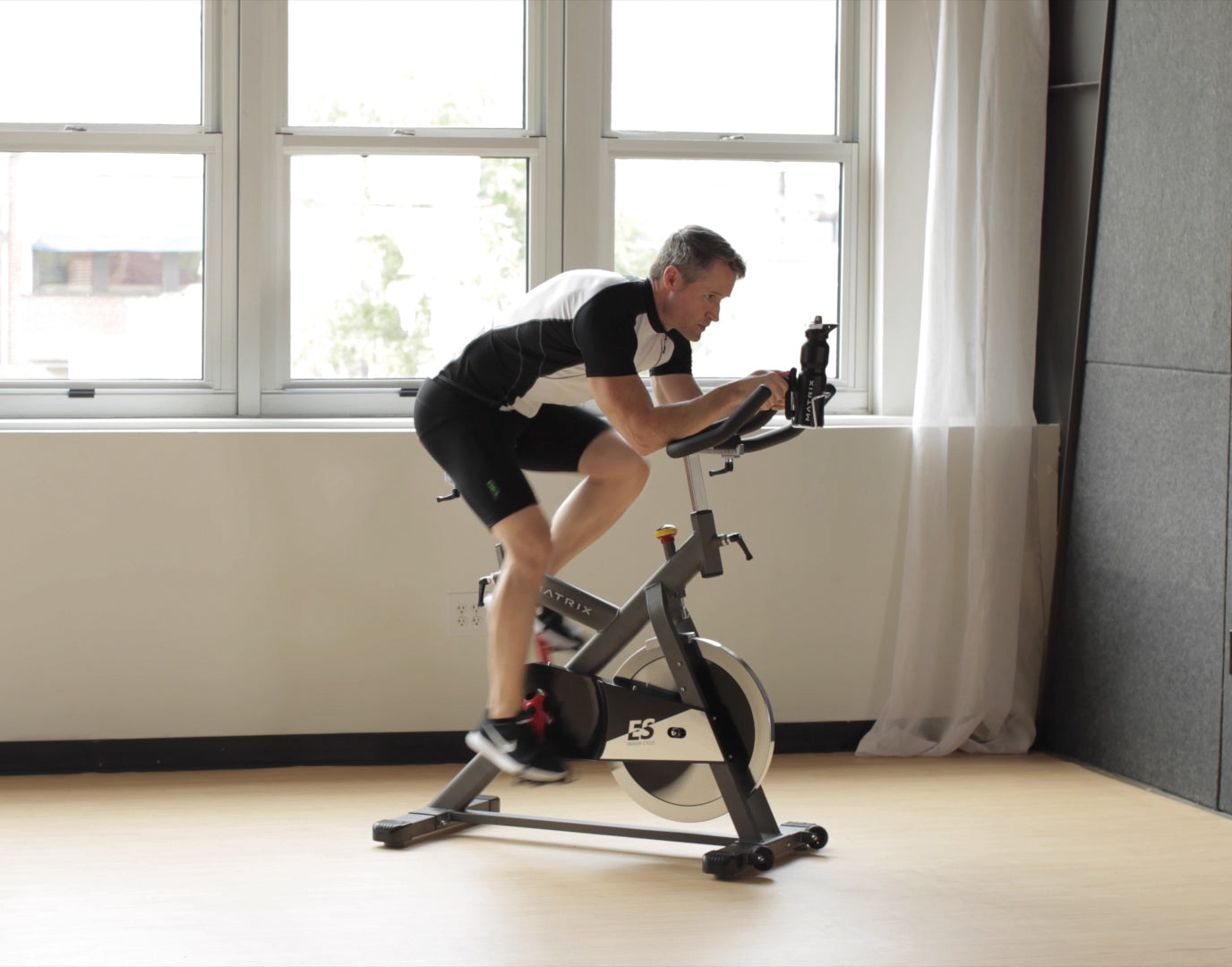 Matrix Fitness Indoor Cycle ES - Spinningfiets