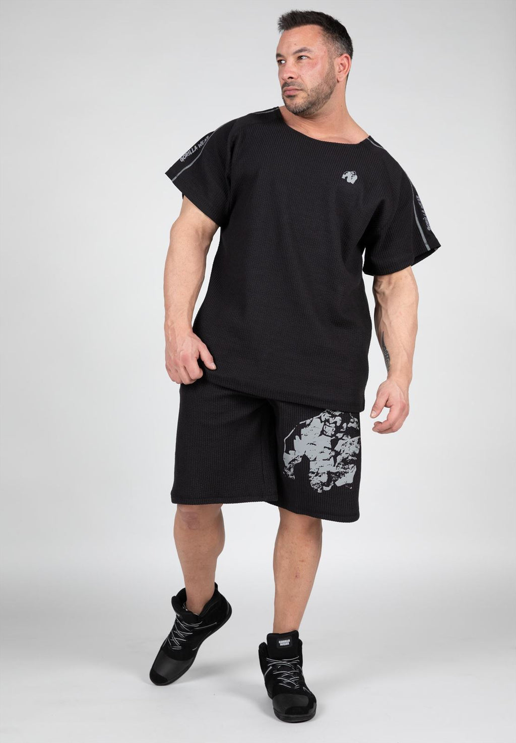 Gorilla Wear Buffalo Old School Workout Shorts - Noir/Gris