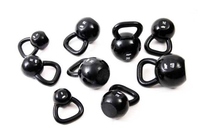 Muscle Power Gietijzeren Kettlebell - Zwart - 28 kg