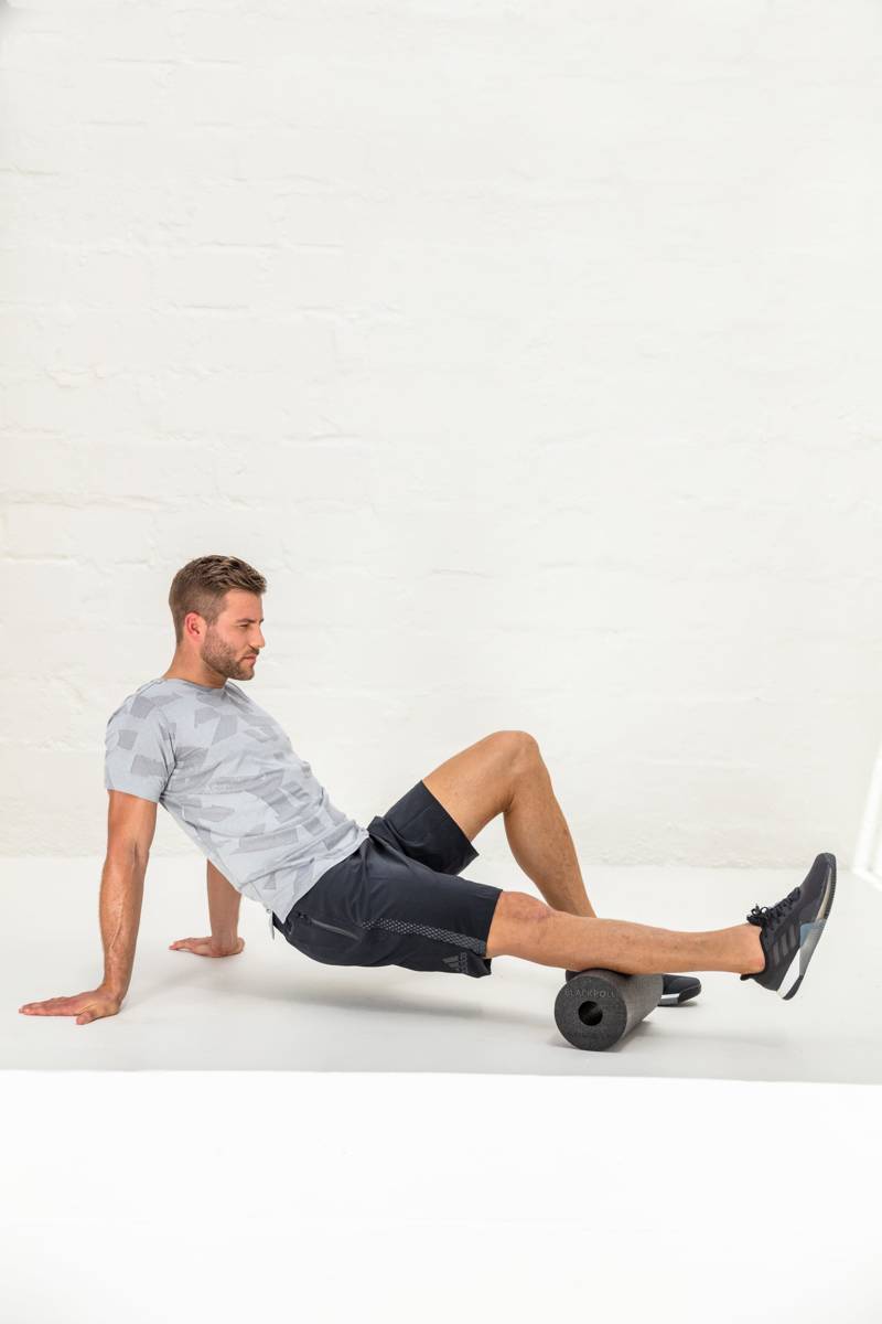 Blackroll Standard Foam Roller - 30 cm - Zwart/Wit/Blauw